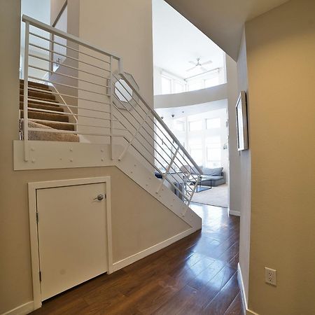 Central Apartment Los Angeles Exterior photo