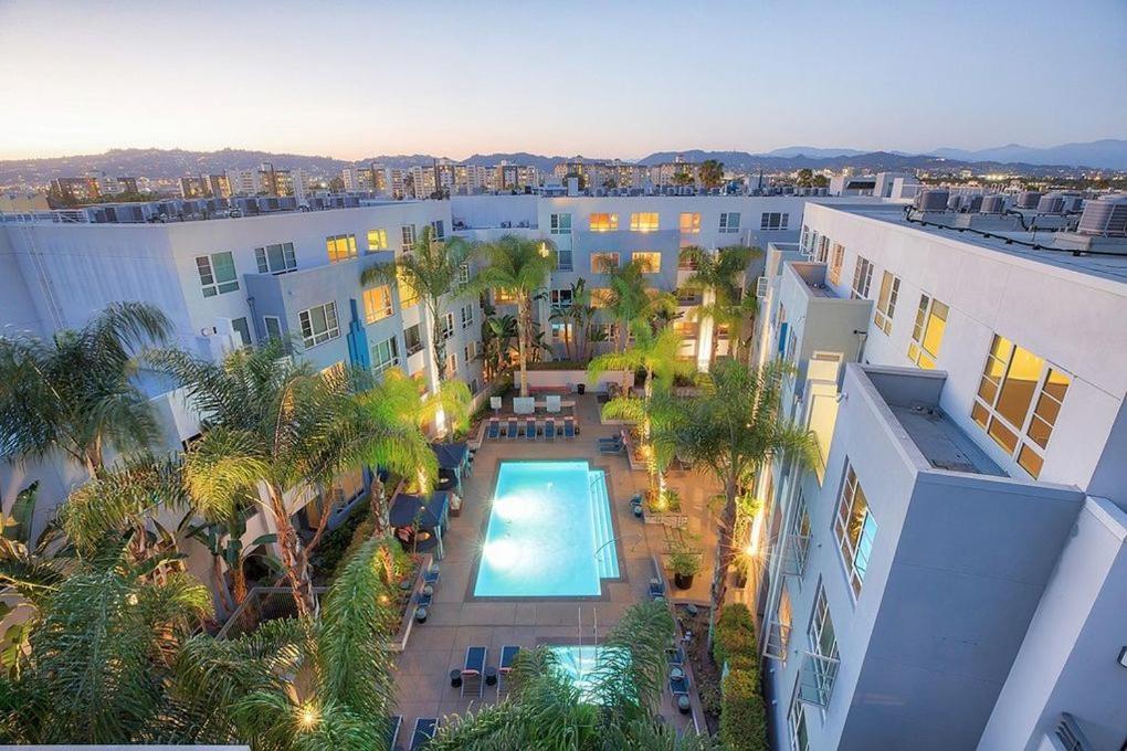 Central Apartment Los Angeles Exterior photo